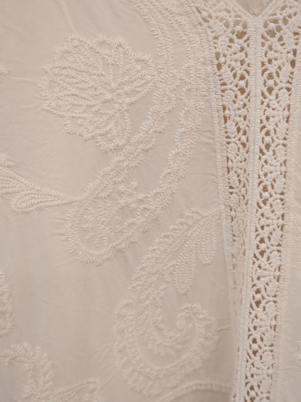 Embroidered Shirt - Picture 4 of 8
